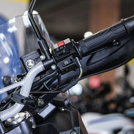 Мотоцикл Loncin DS250 Rally (белый)